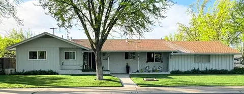 2705 Windsor Ln, Modesto, CA 95350 photo 1