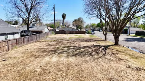 331 D St, Patterson, CA 95363 photo 5