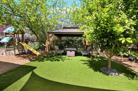 Exterior - 1717 Albion Pl, Davis, CA 95618 photo 2 of 12