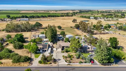 View/Area - 17755 E Collier Rd, Acampo, CA 95220 photo 10 of 13