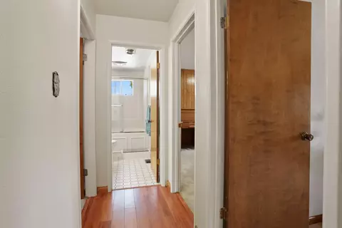 Entry Way - 17755 E Collier Rd, Acampo, CA 95220 photo 3 of 4