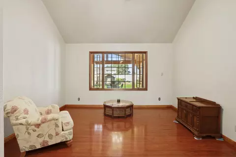 Living - 17755 E Collier Rd, Acampo, CA 95220 photo 2 of 3