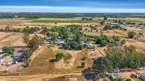 View/Area - 17755 E Collier Rd, Acampo, CA 95220 photo 12 of 13