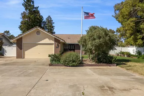 Exterior - 17755 E Collier Rd, Acampo, CA 95220 photo 6 of 24
