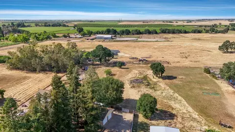 View/Area - 17755 E Collier Rd, Acampo, CA 95220 photo 8 of 13