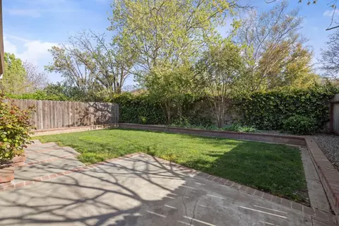 2726 Montefrio Ln, Davis, CA 95618 photo 16