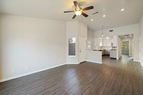 2726 Montefrio Ln, Davis, CA 95618 photo 4