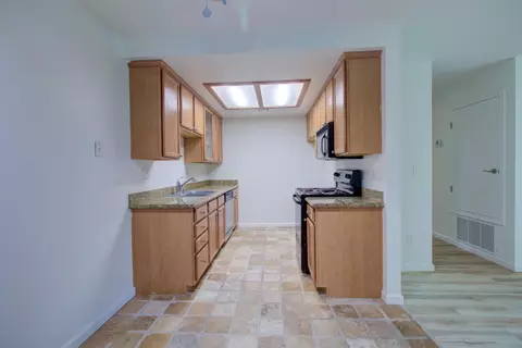 4054 Elmo Loop, Modesto, CA 95356 photo 6
