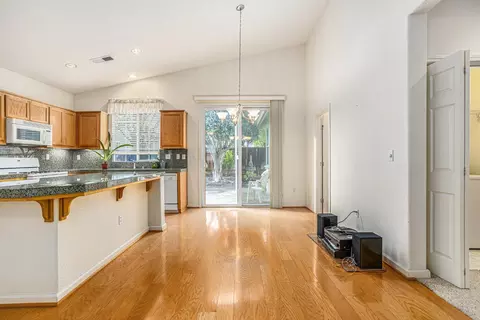 388 Violet Pl, Tracy, CA 95377 photo 11