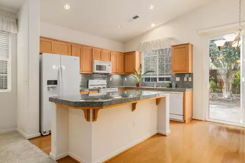 388 Violet Pl, Tracy, CA 95377 photo 12