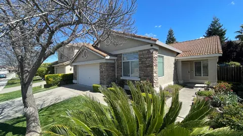 Exterior - 9919 Tarzo Way, Elk Grove, CA 95757 photo 4 of 23
