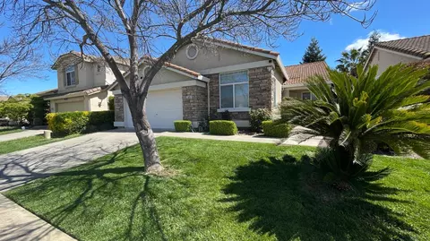 Exterior - 9919 Tarzo Way, Elk Grove, CA 95757 photo 5 of 23