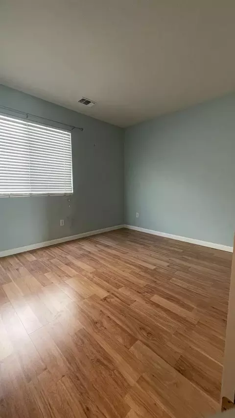 Bedroom - 9919 Tarzo Way, Elk Grove, CA 95757 photo 6 of 10
