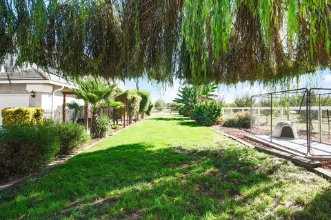 Exterior - 4972 Walnut Rd, Hughson, CA 95326 photo 4 of 15