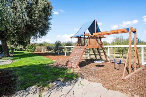 Exterior - 4972 Walnut Rd, Hughson, CA 95326 photo 8 of 15