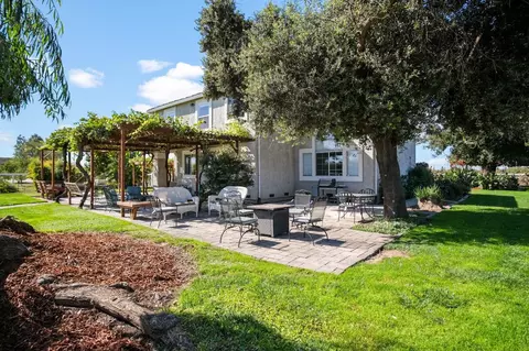 Exterior - 4972 Walnut Rd, Hughson, CA 95326 photo 10 of 15