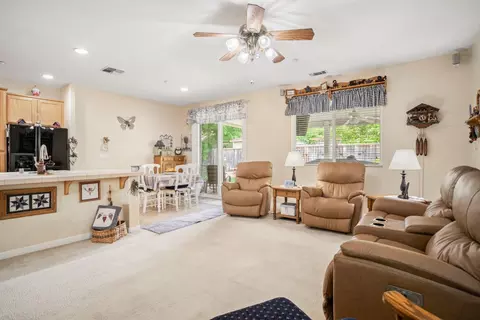 626 Ficus Way, Winters, CA 95694 photo 9