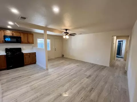 Living - 119 Lane St, Modesto, CA 95354 photo 1 of 2