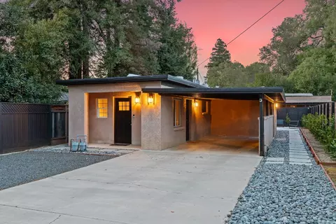 Exterior - 119 Lane St, Modesto, CA 95354 photo 2 of 10