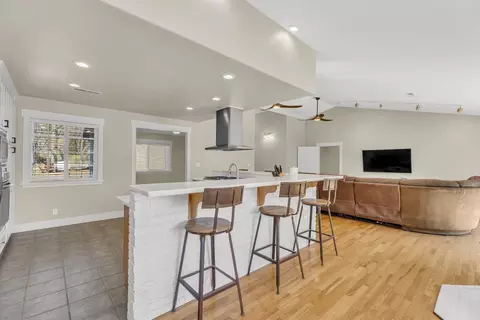 Kitchen - 501 Shell Ln, Placerville, CA 95667 photo 6 of 9