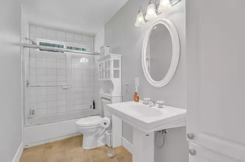 Bath - 501 Shell Ln, Placerville, CA 95667 photo 1 of 7