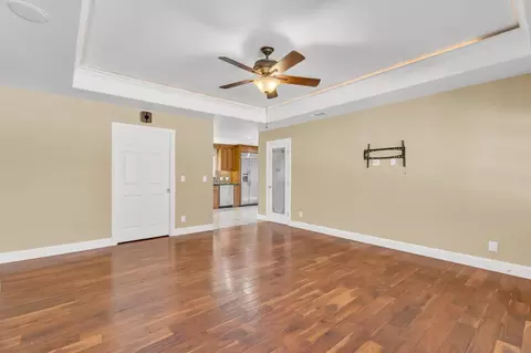 Living - 501 Shell Ln, Placerville, CA 95667 photo 5 of 7