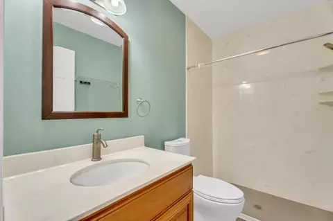 Bath - 501 Shell Ln, Placerville, CA 95667 photo 6 of 7