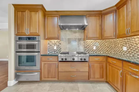 Kitchen - 501 Shell Ln, Placerville, CA 95667 photo 9 of 9