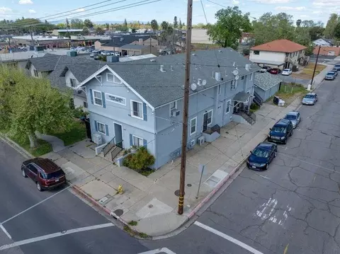 View/Area - 391 E Olive Ave, Turlock, CA 95380 photo 2 of 6