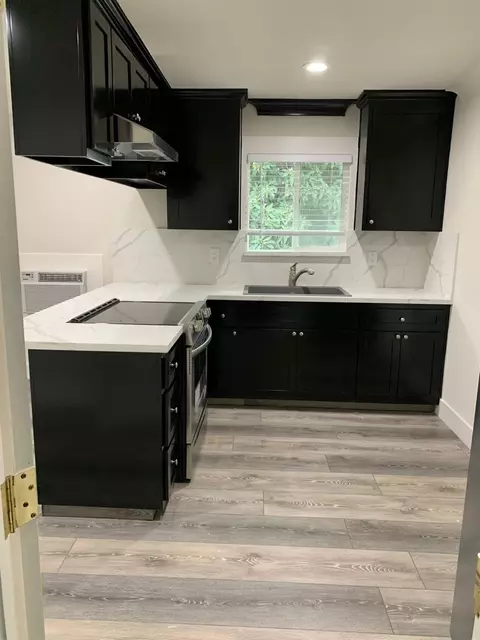 Kitchen - 391 E Olive Ave, Turlock, CA 95380 photo 2 of 8