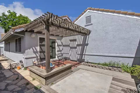 1430 Olympic Dr, Davis, CA 95616 photo 28