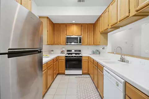 1430 Olympic Dr, Davis, CA 95616 photo 12
