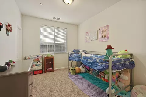 Bedroom - 2116 Splendor Way, Modesto, CA 95357 photo 1 of 8