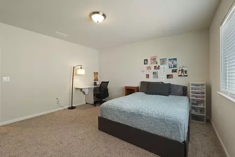 Bedroom - 2116 Splendor Way, Modesto, CA 95357 photo 7 of 8