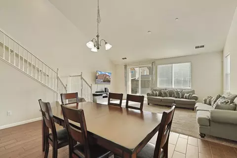 Dining - 2116 Splendor Way, Modesto, CA 95357 photo 1 of 2