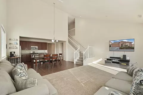 Entry Way - 2116 Splendor Way, Modesto, CA 95357 photo 3 of 7