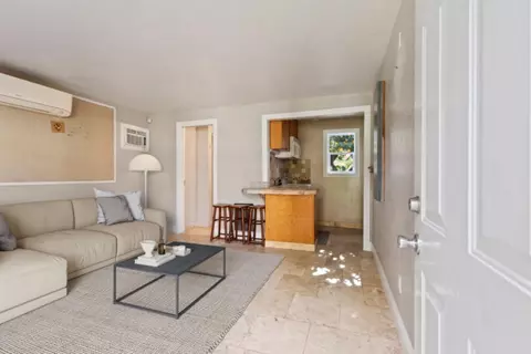 Living - 1012 Douglas Ave, Modesto, CA 95350 photo 7 of 8