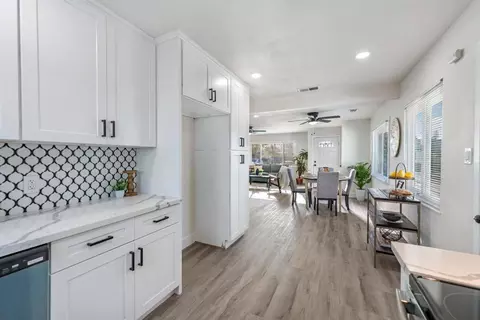 Entry Way - 44 N Corinth Ave, Lodi, CA 95242 photo 1 of 1