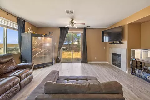 1752 Dukes Ct, Olivehurst, CA 95961 photo 24