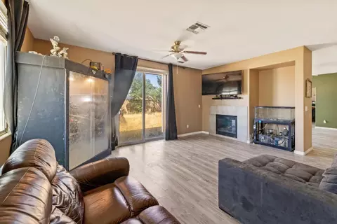 1752 Dukes Ct, Olivehurst, CA 95961 photo 23