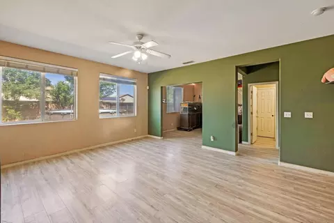 1752 Dukes Ct, Olivehurst, CA 95961 photo 9