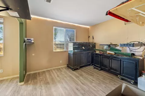 1752 Dukes Ct, Olivehurst, CA 95961 photo 10
