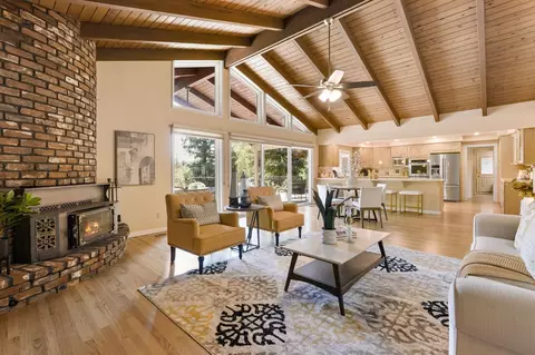 4800 Oak Vista Dr, Carmichael, CA 95608 photo 3