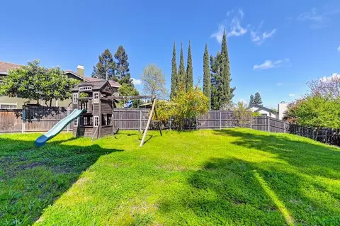 8212 Helmsley Ct, Antelope, CA 95843 photo 40