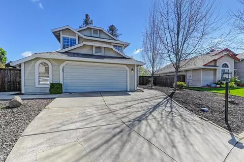 8212 Helmsley Ct, Antelope, CA 95843 photo 3
