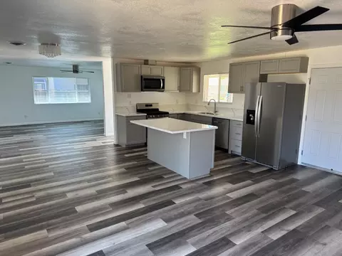 Kitchen - 2008 Cardinal Dr, Ceres, CA 95307 photo 3 of 4