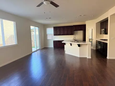 1003 Alfonso Ln, Manteca, CA 95336 photo 8