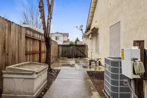 2912 Esta Ave, Modesto, CA 95355 photo 47