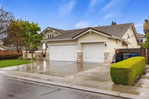 2912 Esta Ave, Modesto, CA 95355 photo 2