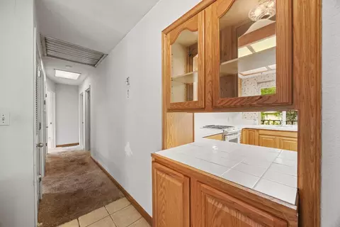 Entry Way - 6880 White Ln, Loomis, CA 95650 photo 3 of 7